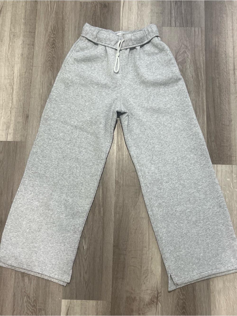 Men's Wide-Leg Gray Drawstring Sweatpants